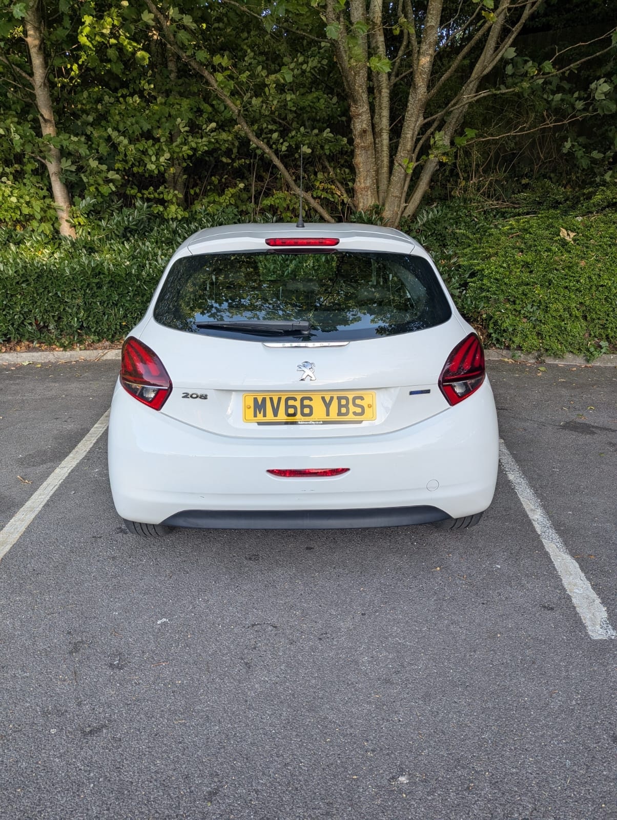 Used Peugeot 208 2016 for sale - 77643879: Photo 16