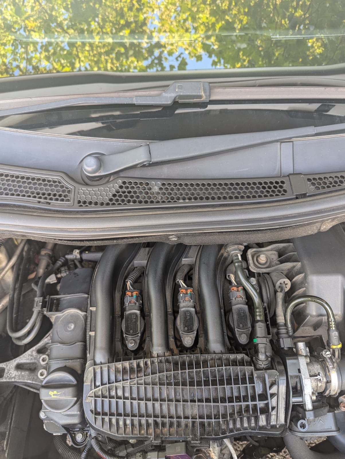 Used Peugeot 208 2016 for sale - 77643879: Photo 23