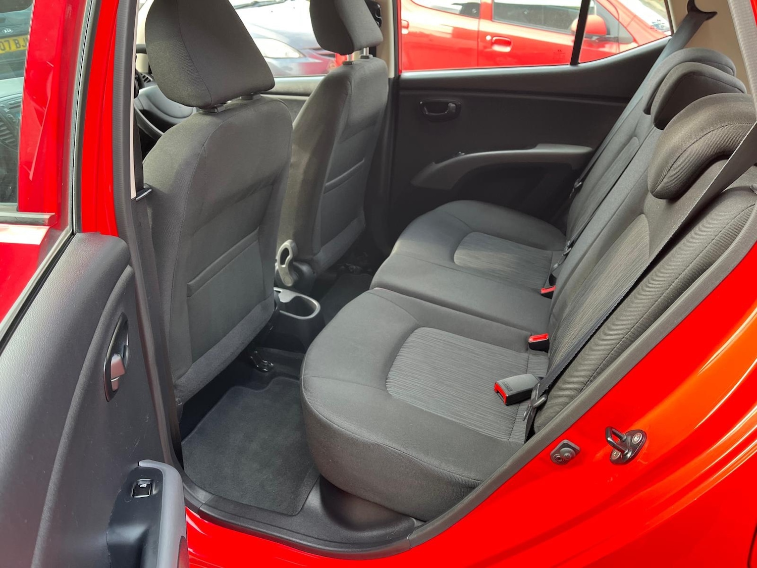 Used Hyundai i10 2013 for sale - 76464769: Photo 13