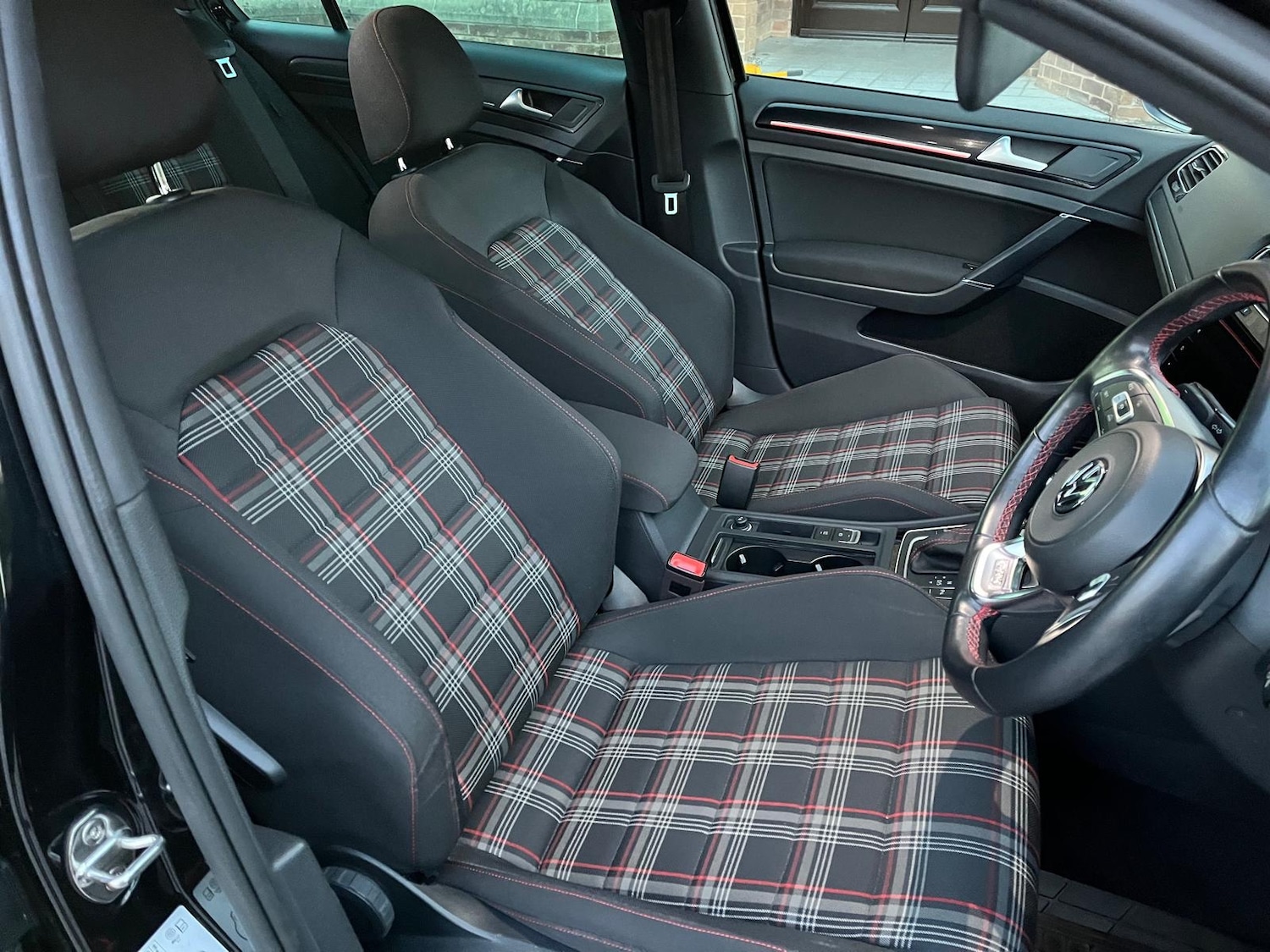 Used Volkswagen Golf 2025 for sale - 76273081: Photo 14