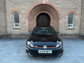 Used Volkswagen Golf 2018 for sale - 76273081: Photo