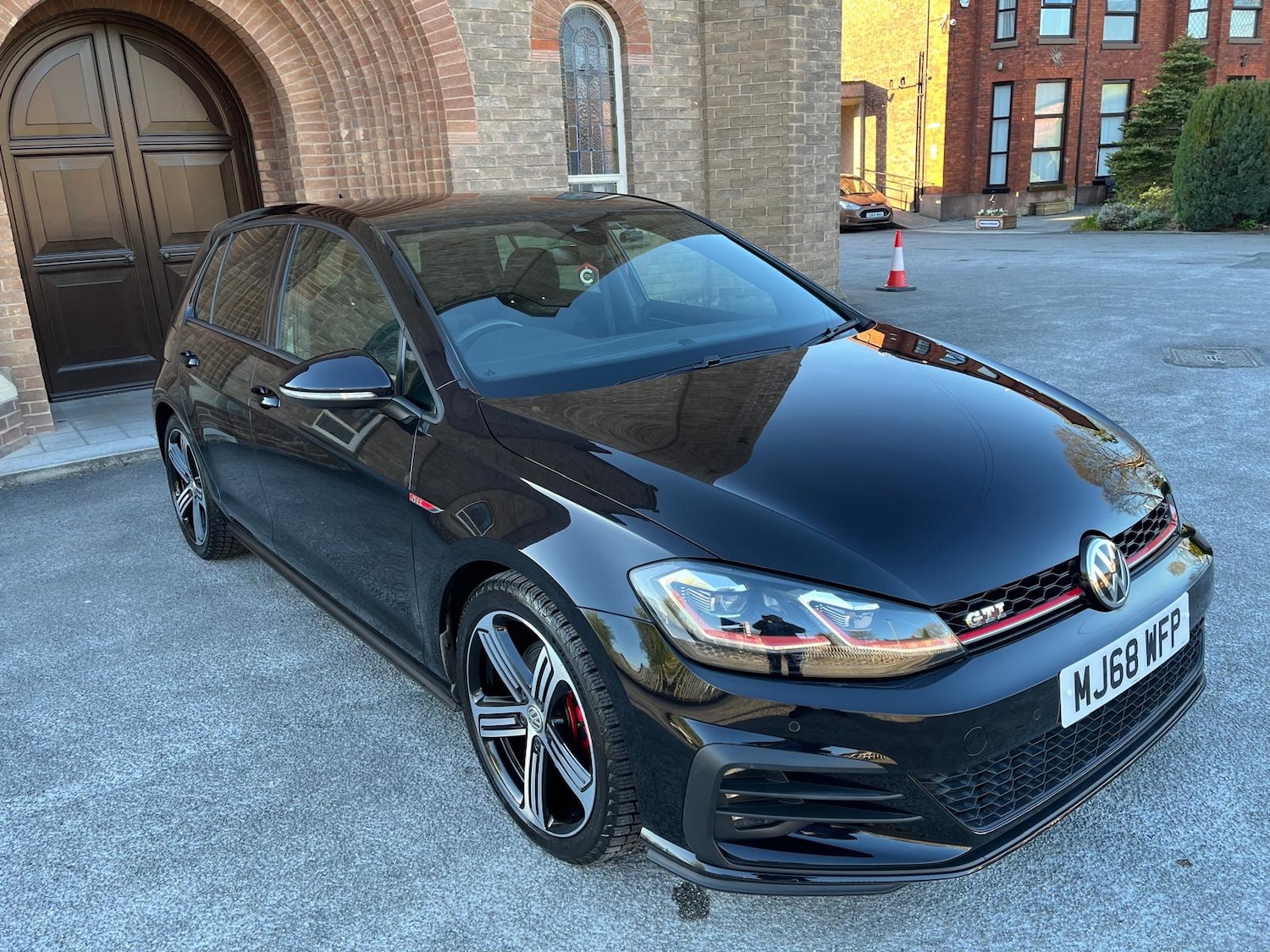 Used Volkswagen Golf 2025 for sale - 76273081: Photo 4