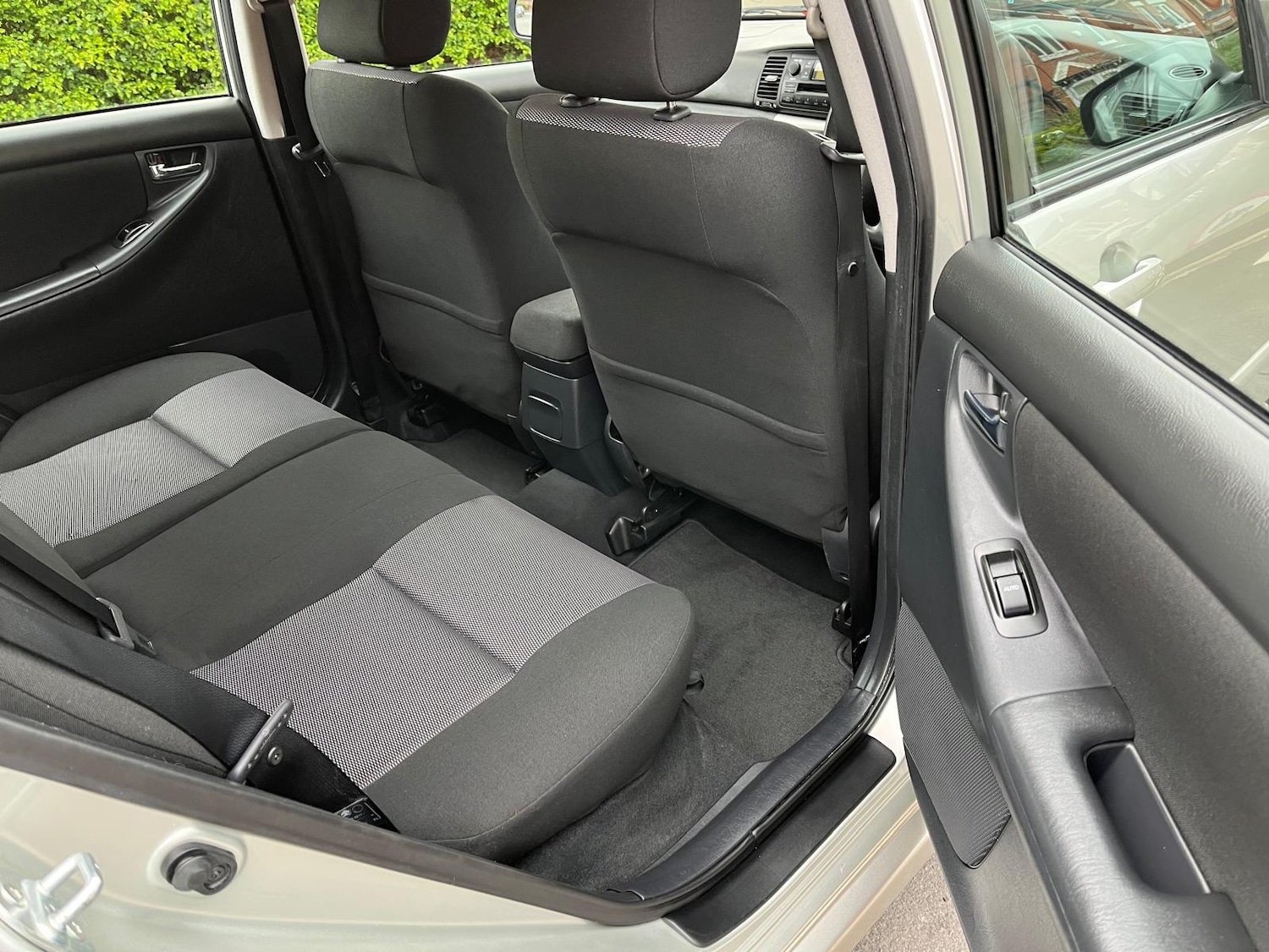 Used Toyota Corolla 2006 for sale - 78018736: Photo 10