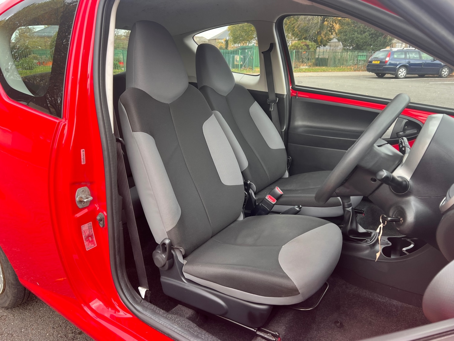 Used Peugeot 107 2012 for sale - 76413398: Photo 10