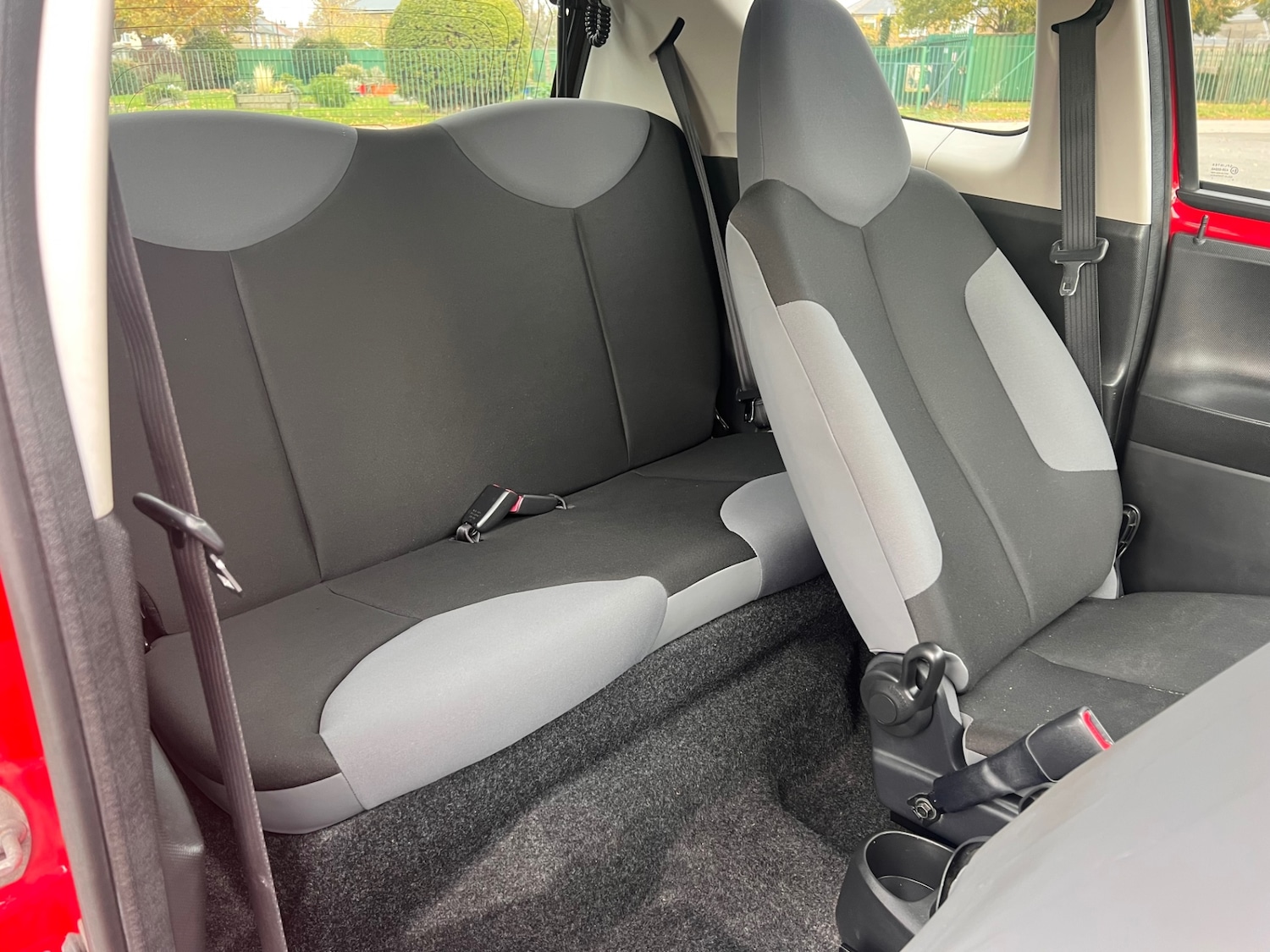 Used Peugeot 107 2012 for sale - 76413398: Photo 11