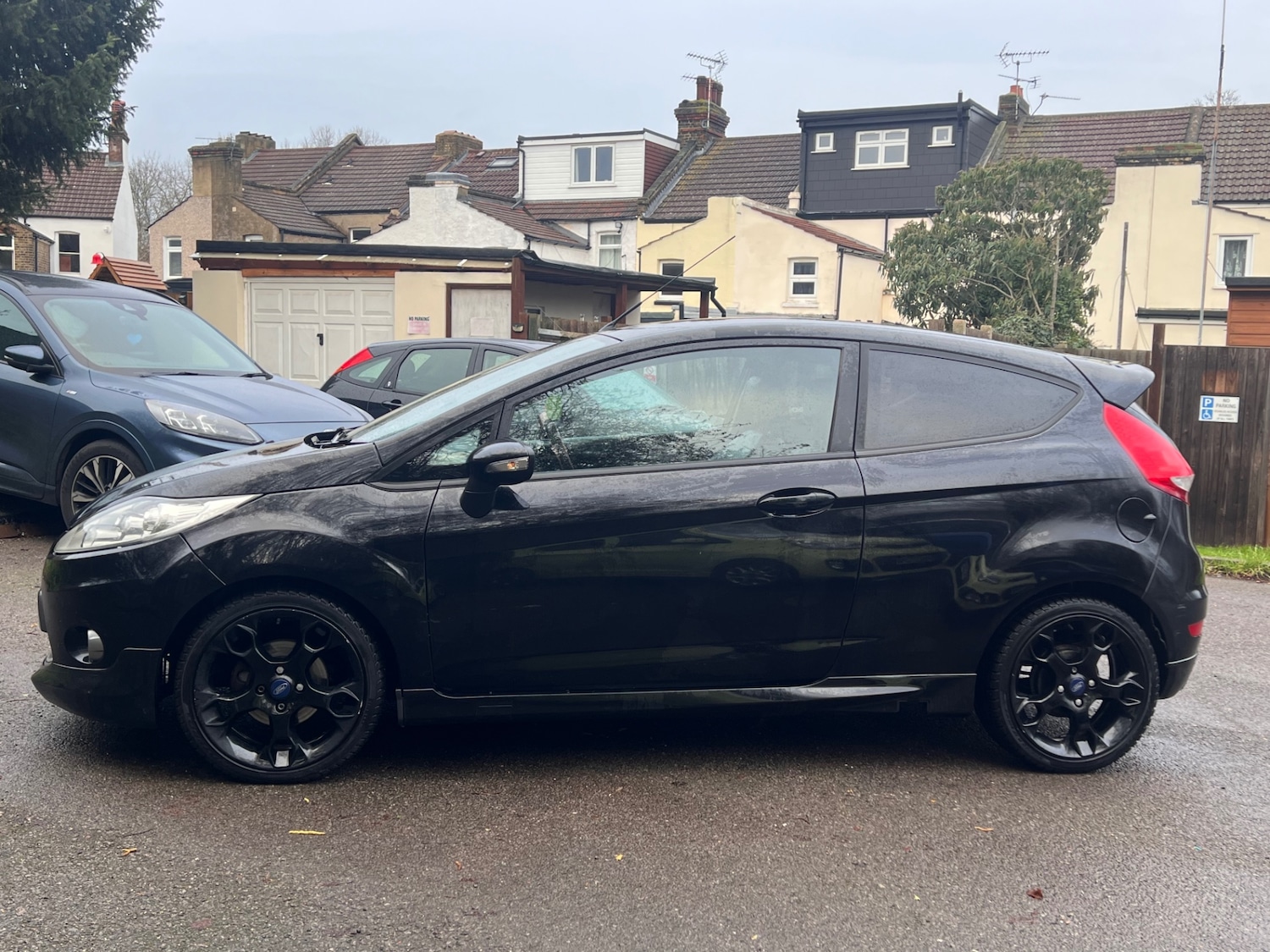 Used Ford Fiesta 2012 for sale - 77277548: Photo 2