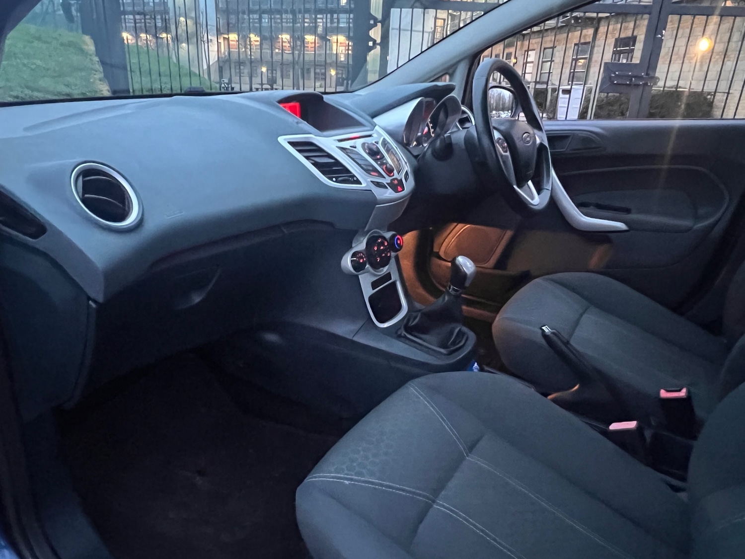 Used Ford Fiesta 2010 for sale - 77521893: Photo 14