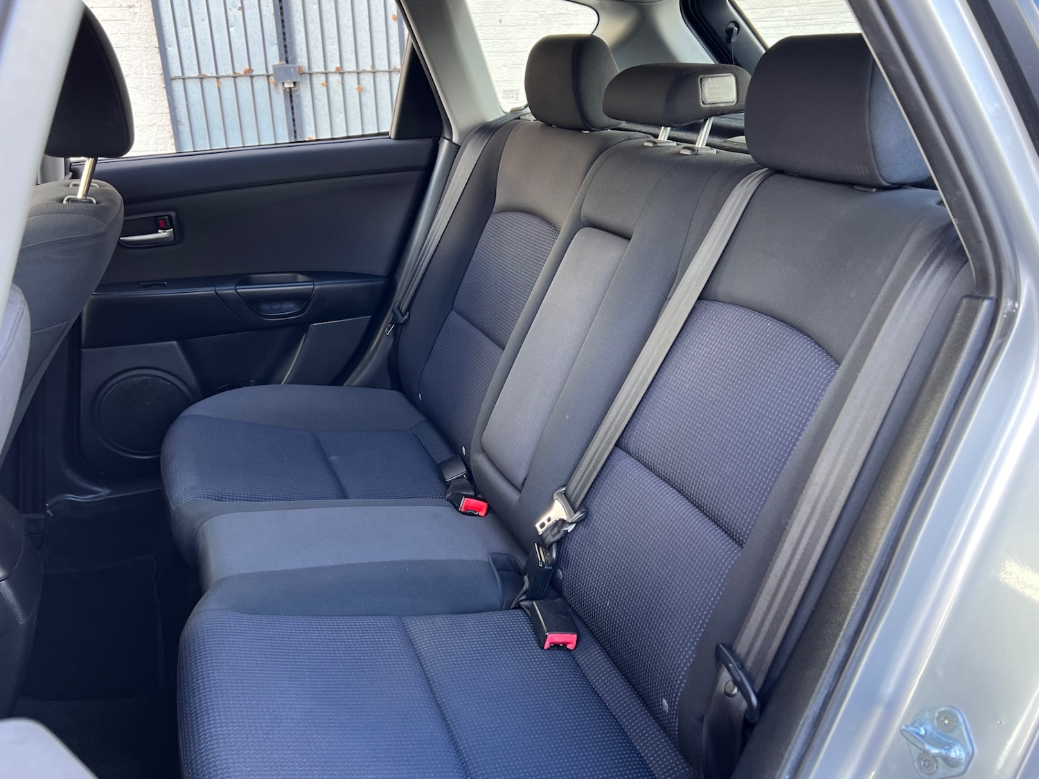 Used Mazda Mazda3 2005 for sale - 76365215: Photo 13