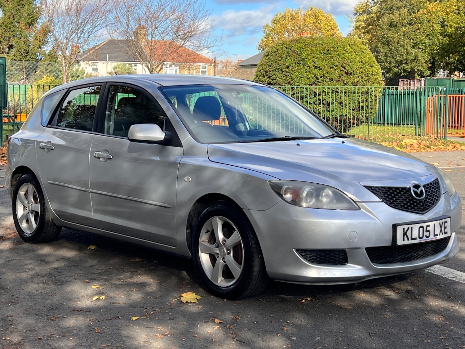 Used Mazda Mazda3 2005 for sale - 76365215: Photo 5