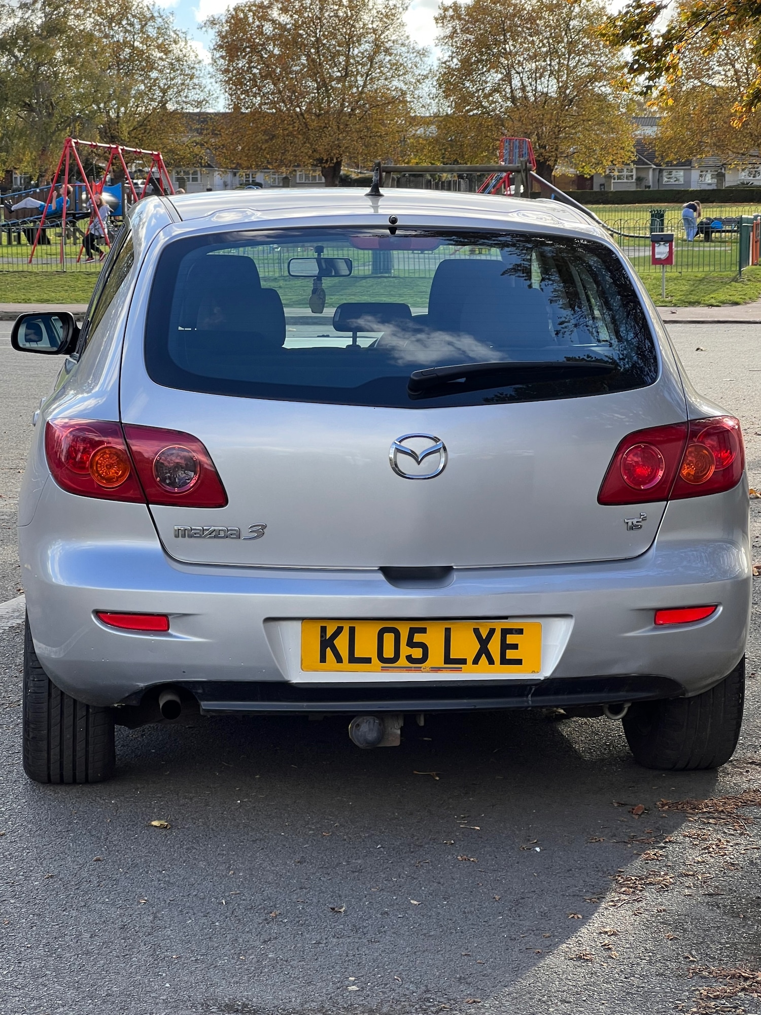 Used Mazda Mazda3 2005 for sale - 76365215: Photo 8