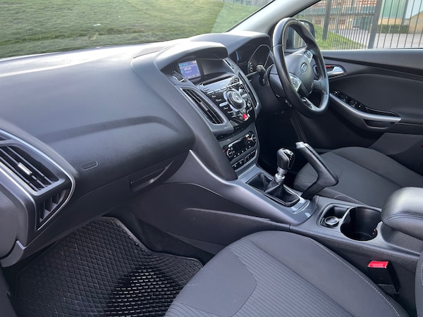 Used Ford Focus 2013 for sale - 74168381: Photo 12