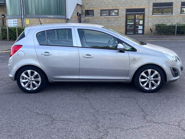 Used Vauxhall Corsa 2012 for sale - 75208212: Photo 6
