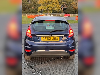 Used Ford Fiesta 2012 for sale - 76067370: Photo