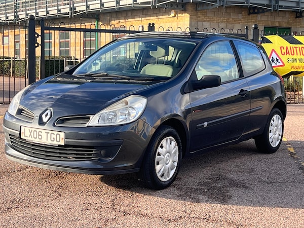 Used Renault Clio 2006 for sale - 76334207: Photo 1