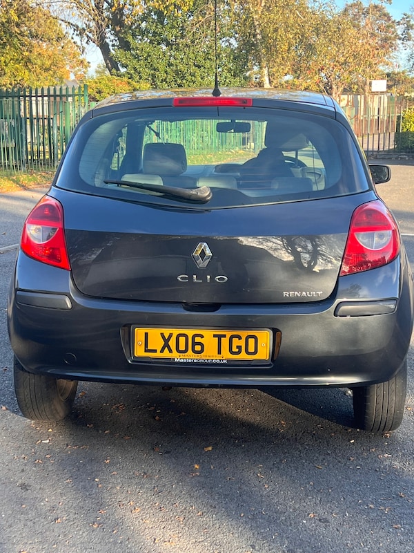Used Renault Clio 2006 for sale - 76334207: Photo 9