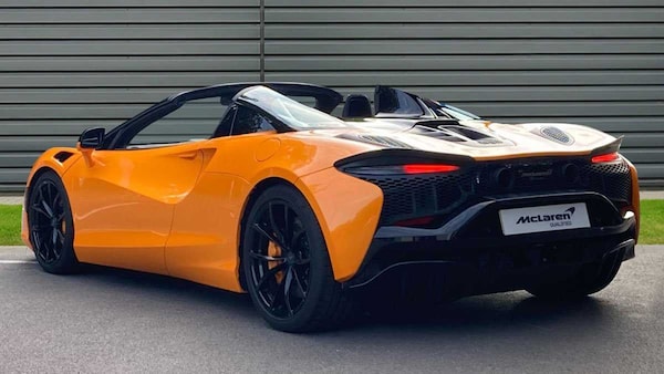 Used McLaren Artura 2024 for sale - 75637651: Photo 3