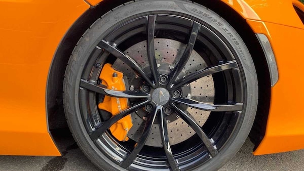 Used McLaren Artura 2024 for sale - 75637651: Photo 4
