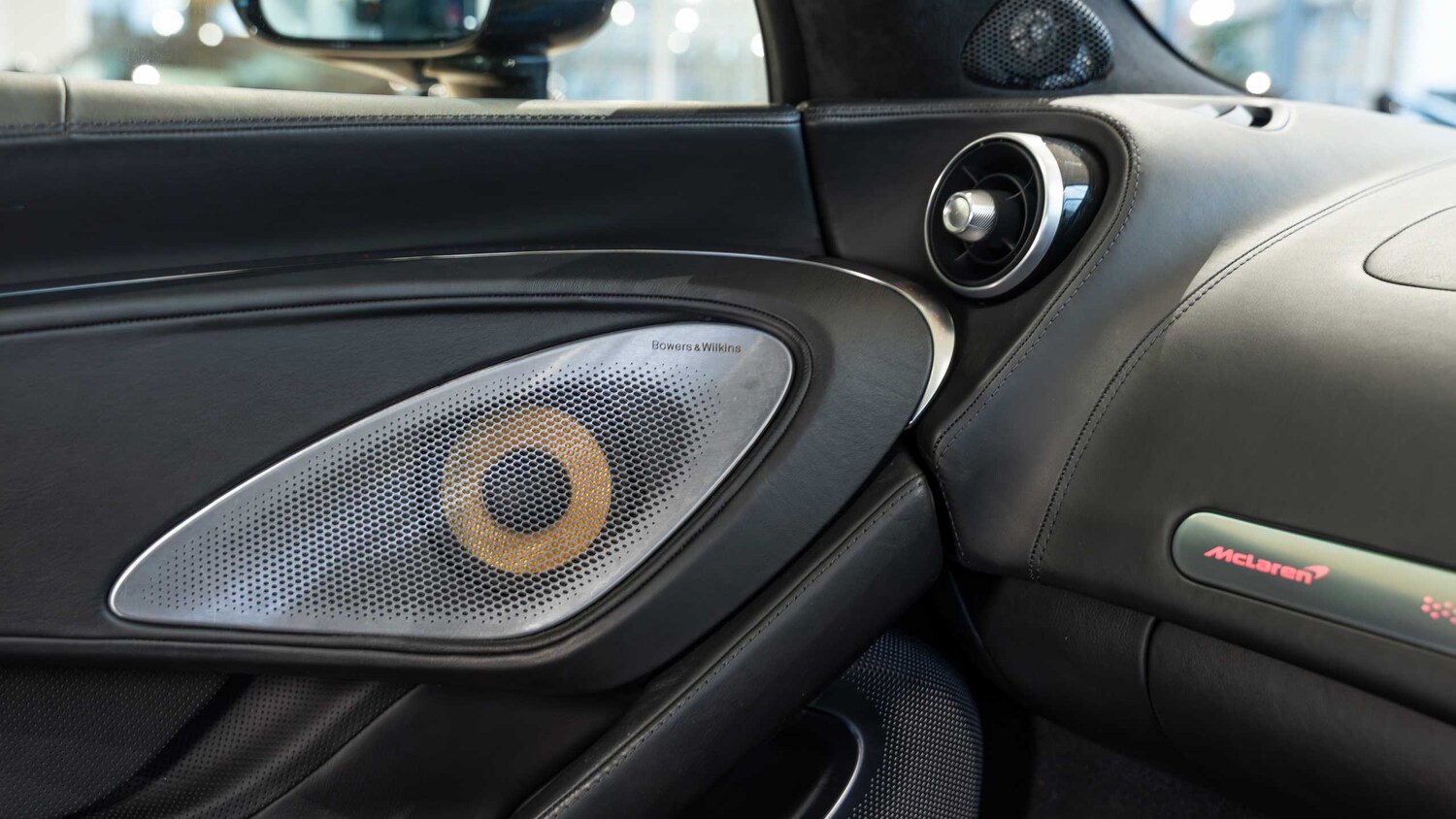 Used McLaren GT 2023 for sale - 77787124: Photo 12