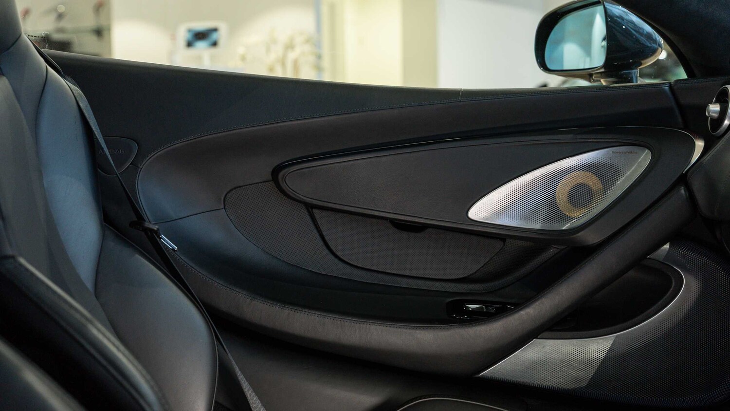 Used McLaren GT 2023 for sale - 77787124: Photo 31