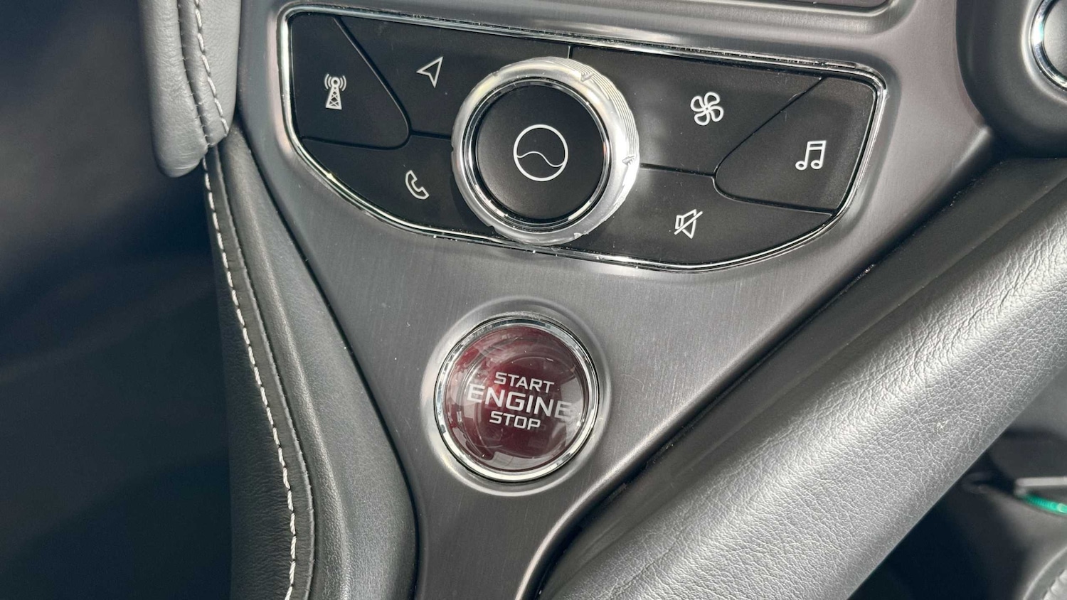 Used McLaren 720S 2022 for sale - 77458659: Photo 25