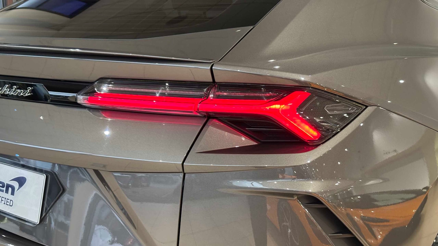 Used Lamborghini Urus 2022 for sale - 77928715: Photo 18