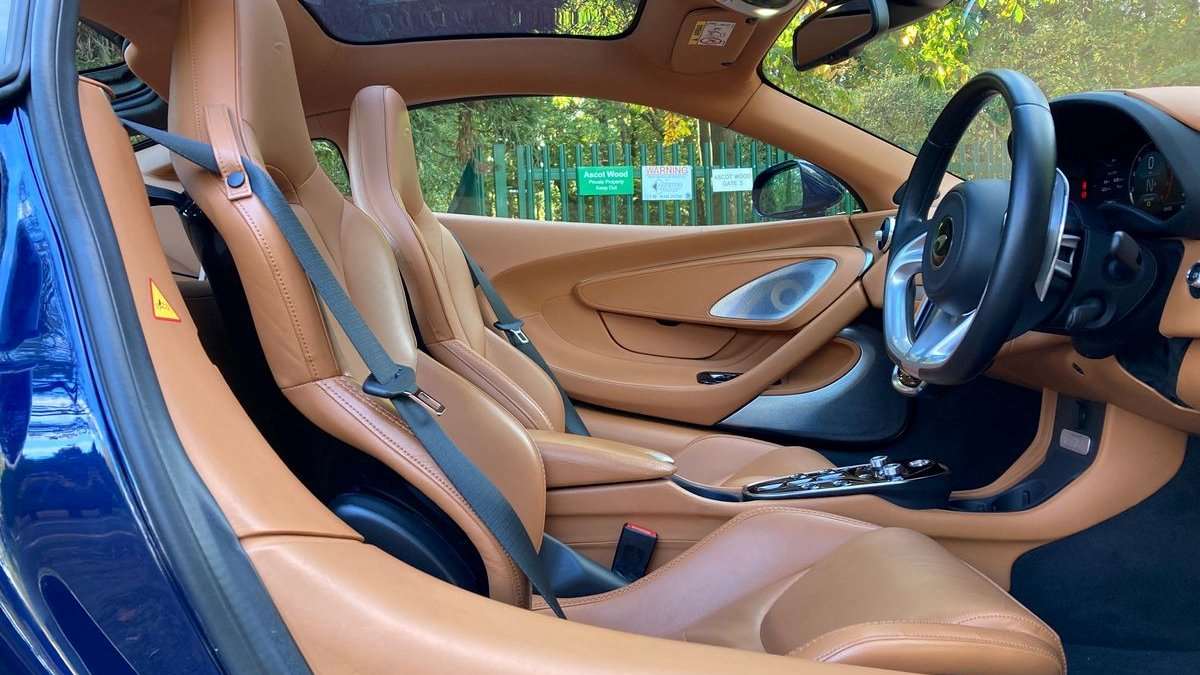 Used McLaren GT 2021 for sale - 76435726: Photo 34