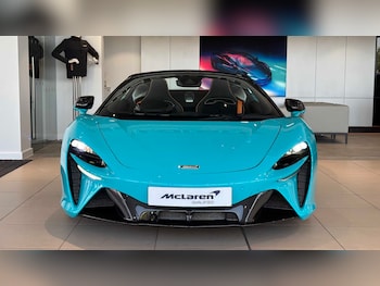 Used McLaren Artura 2024 for sale - 79002368: Photo