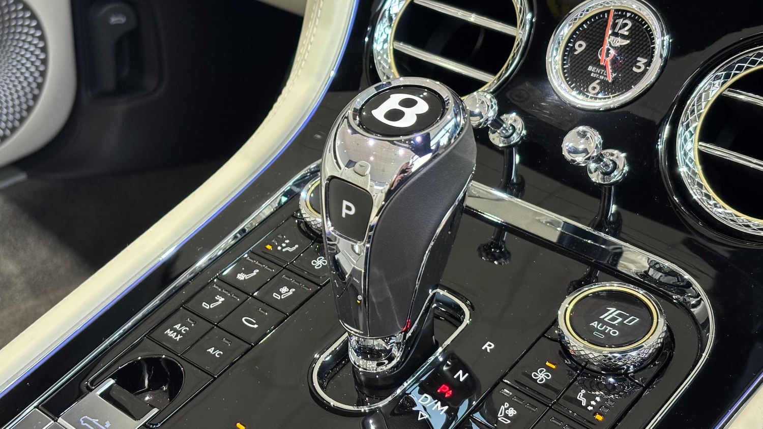 Used Bentley Continental 2021 for sale - 77928828: Photo 32