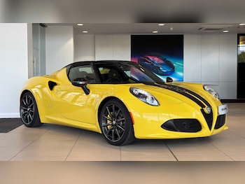 Used Alfa Romeo 4C 2017 for sale - 79271098: Photo