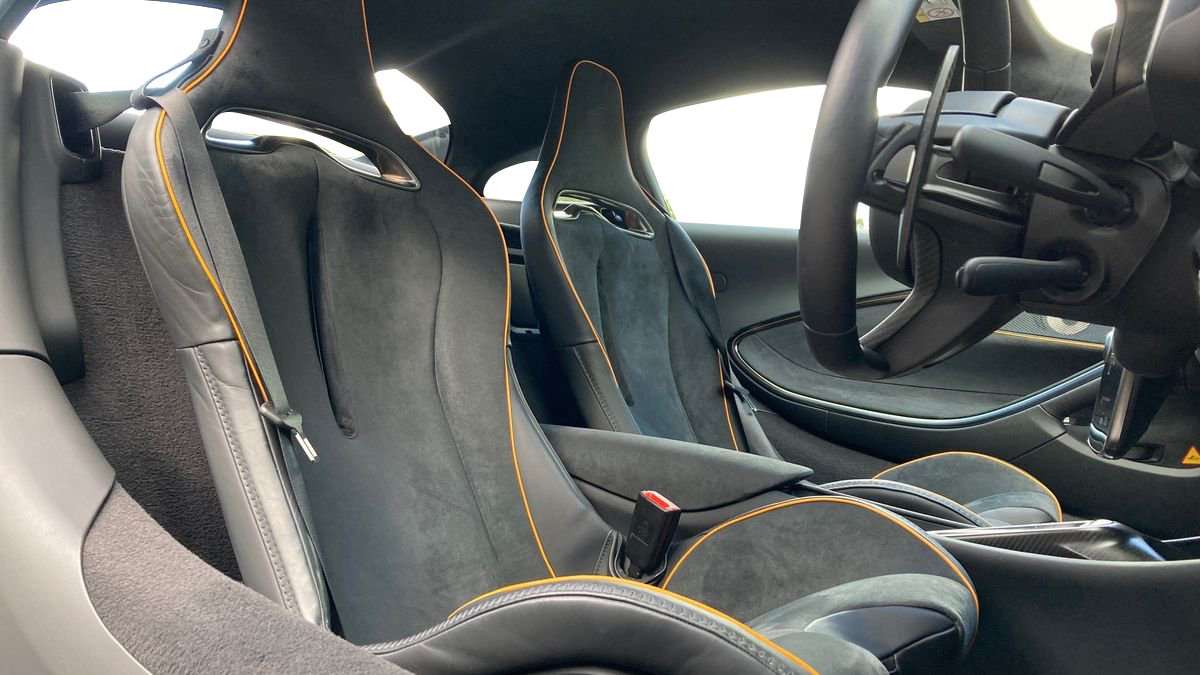 Used McLaren Artura 2023 for sale - 76113302: Photo 10