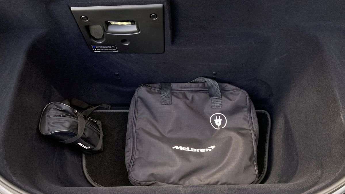 Used McLaren Artura 2023 for sale - 76113302: Photo 15