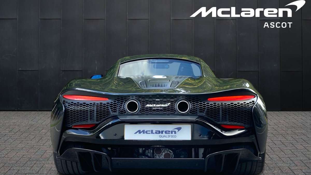 Used McLaren Artura 2023 for sale - 76113302: Photo 8