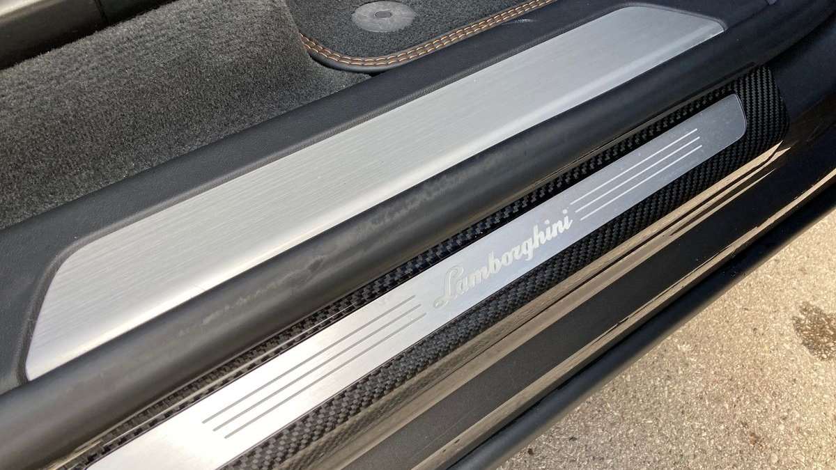Used Lamborghini Urus 2022 for sale - 76523960: Photo 11