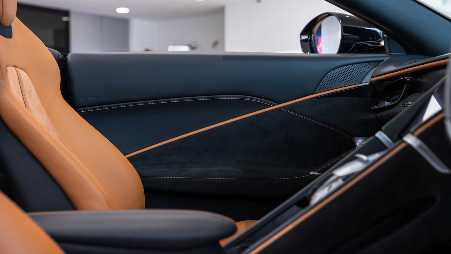 Used Ferrari Roma 2025 for sale - 77787219: Photo 22