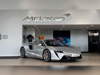 Used McLaren Artura 2023 for sale - 78651028: Photo