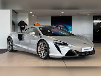 Used McLaren Artura 2023 for sale - 78651028: Photo