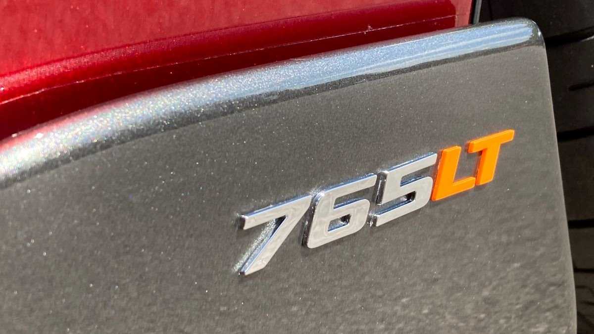 Vehicle 35