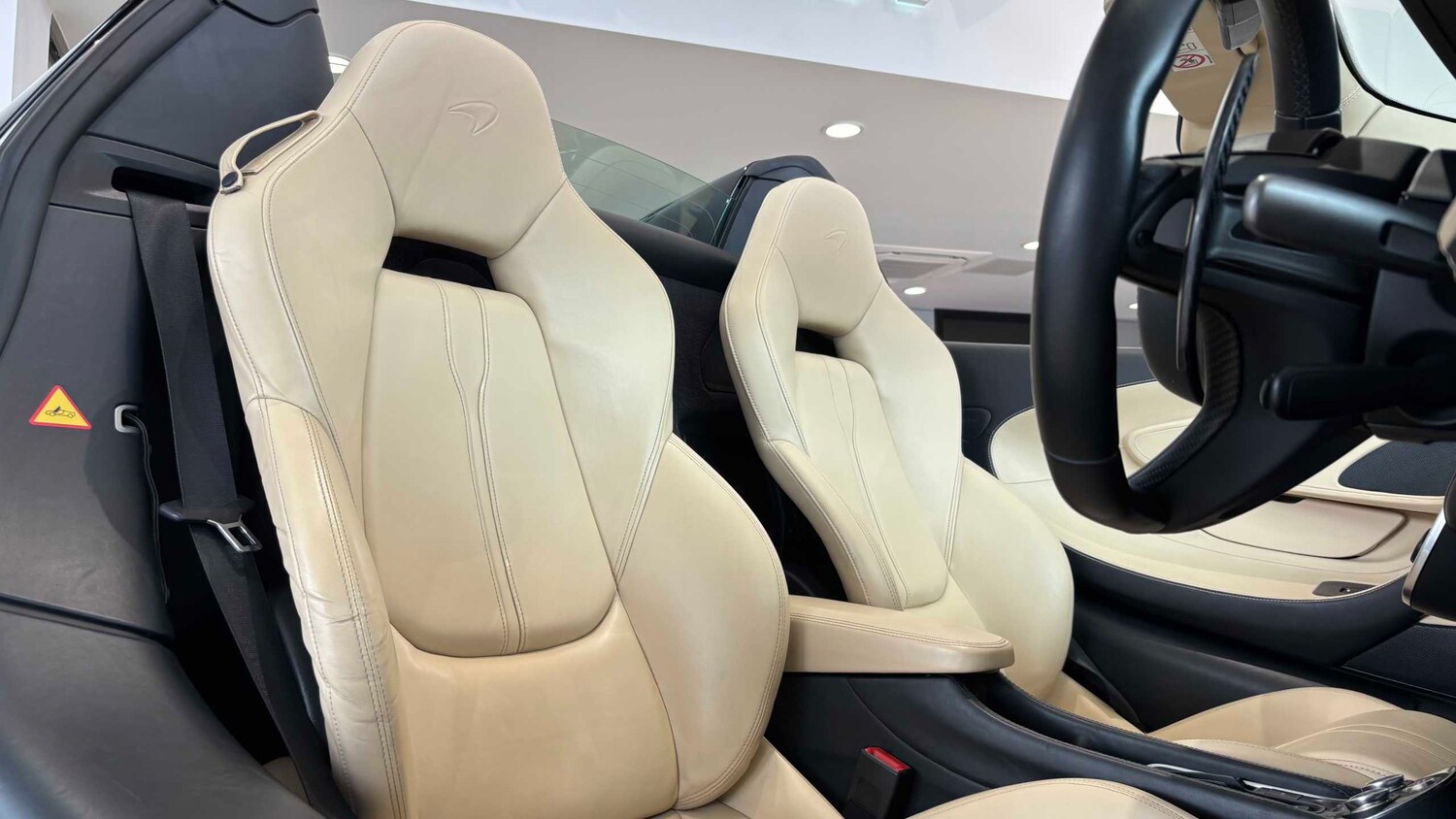 Used McLaren 570S 2019 for sale - 78118753: Photo 13