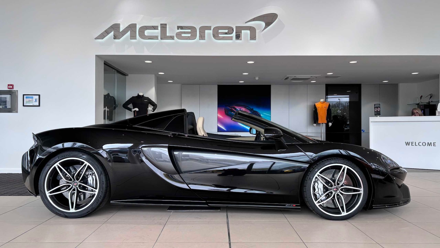 Used McLaren 570S 2019 for sale - 78118753: Photo 3