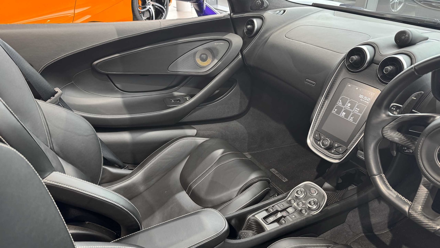 Used McLaren 570S 2019 for sale - 77601197: Photo 13