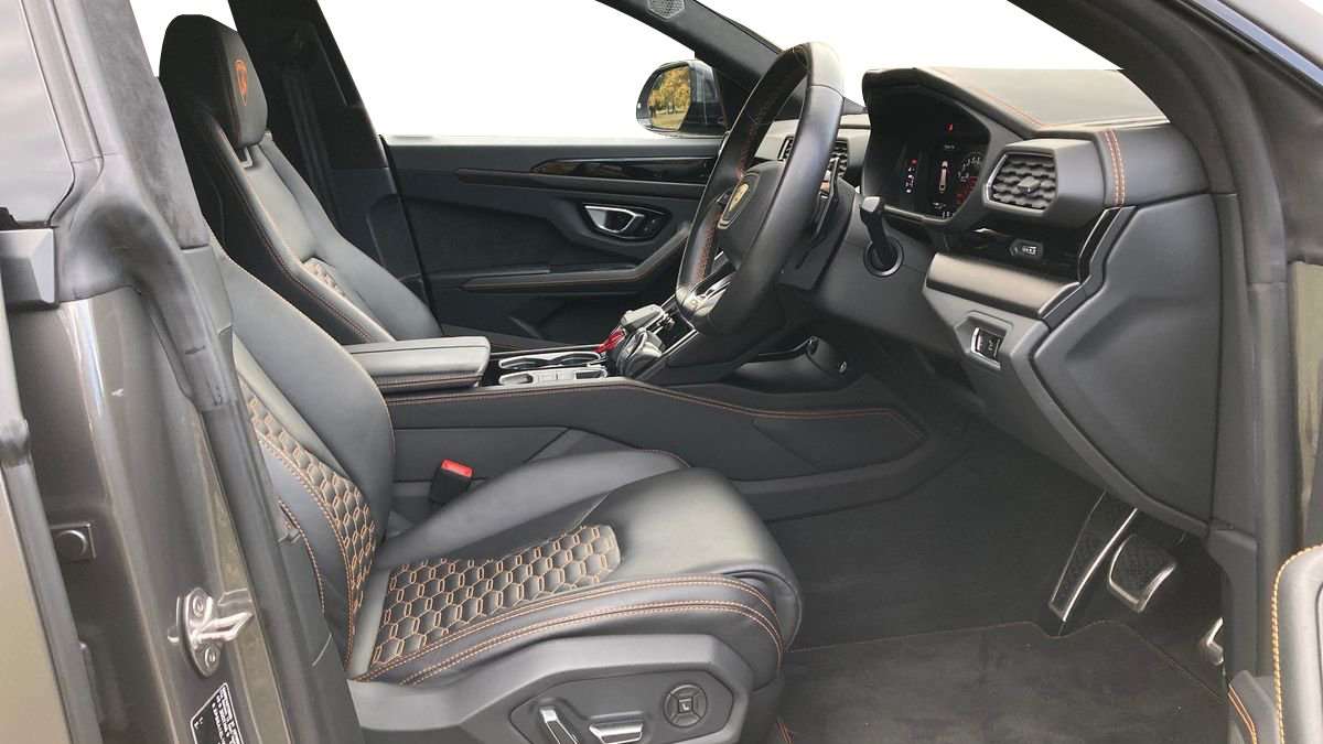 Used Lamborghini Urus 2022 for sale - 76745935: Photo 35