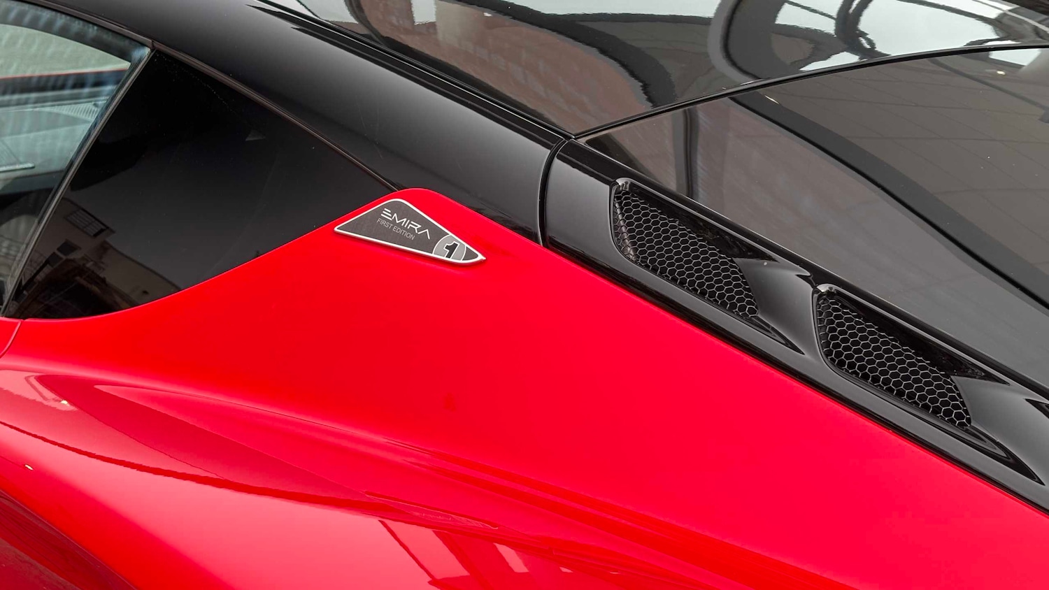 Used Lotus Emira 2024 for sale - 78209001: Photo 11