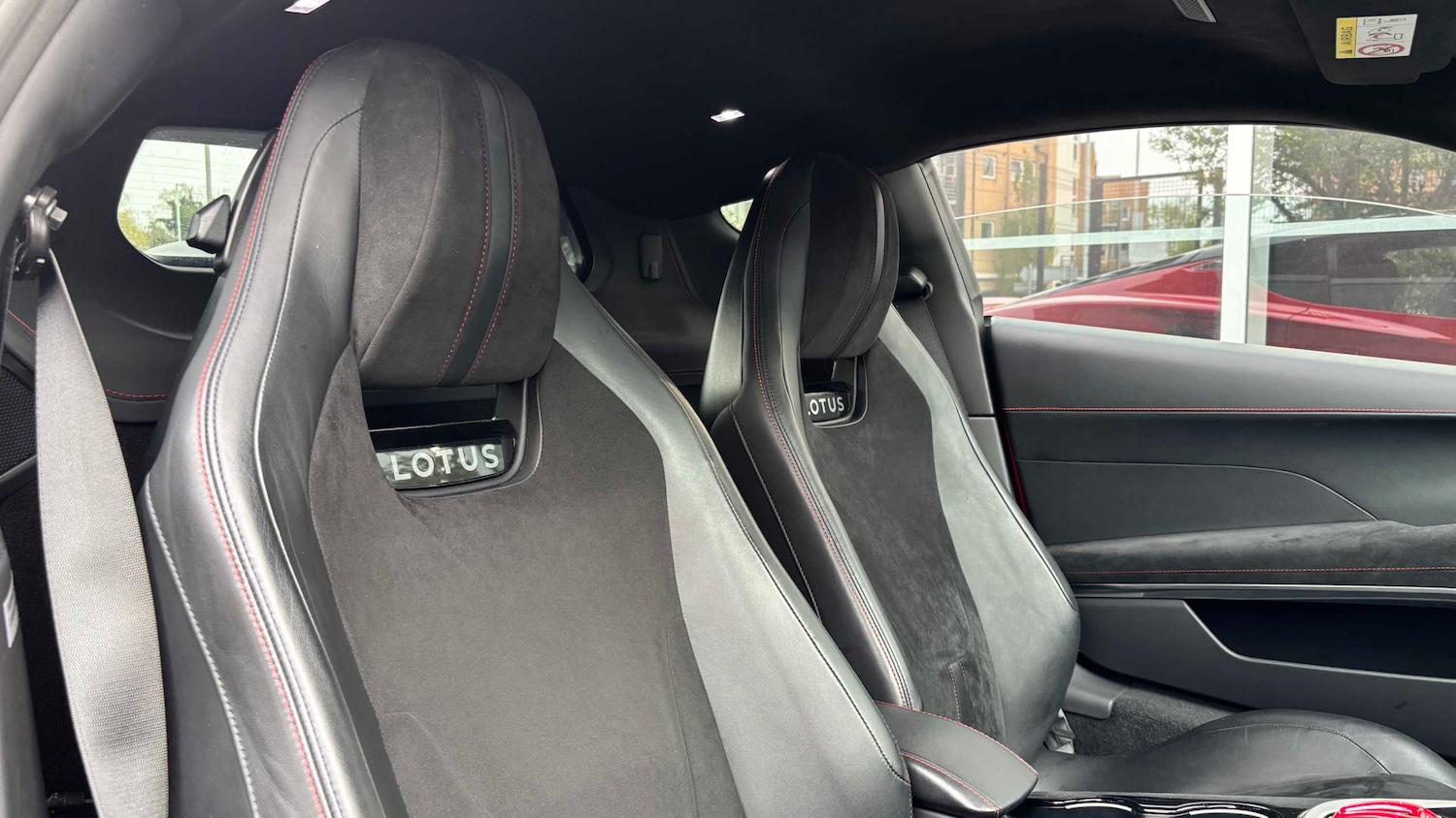 Used Lotus Emira 2024 for sale - 78209001: Photo 15