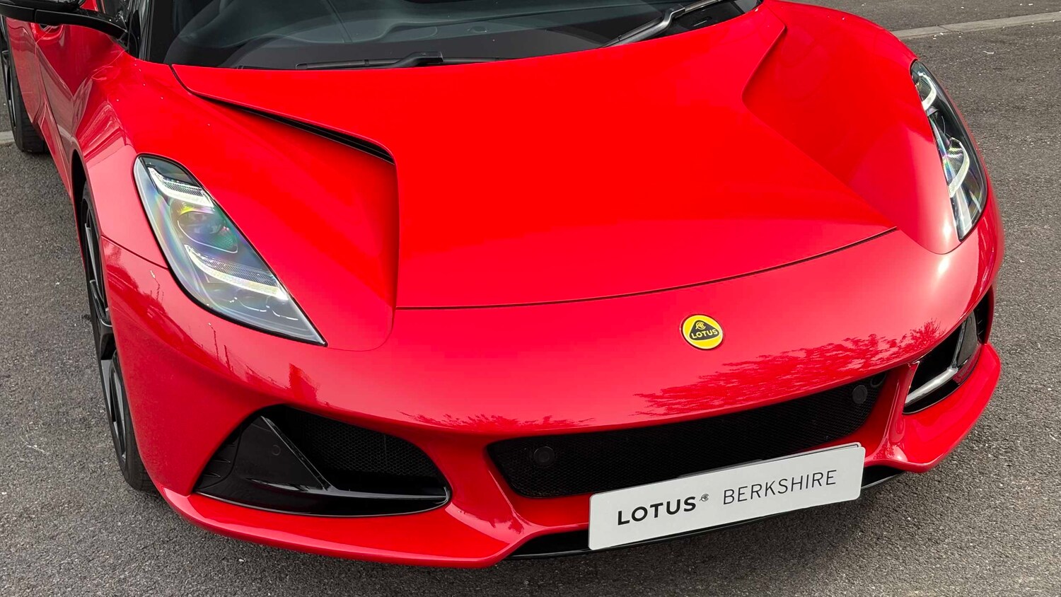 Used Lotus Emira 2024 for sale - 78209001: Photo 31