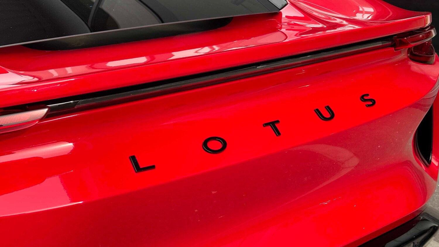 Used Lotus Emira 2024 for sale - 78209001: Photo 33