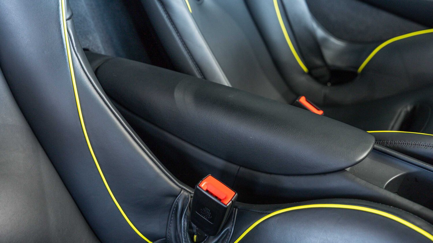 Used McLaren Artura 2023 for sale - 77786991: Photo 27