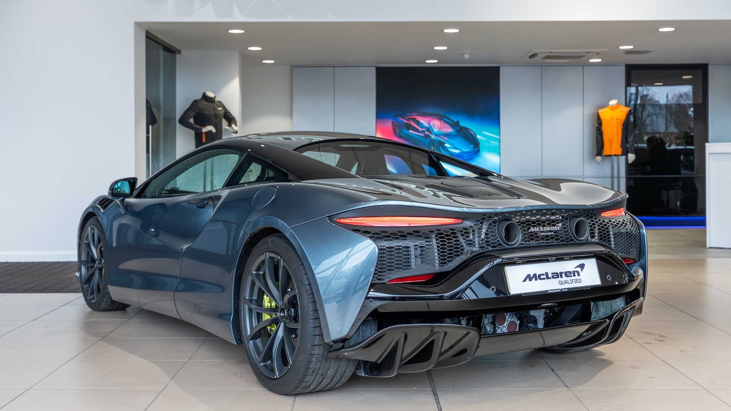 Used McLaren Artura 2023 for sale - 77786991: Photo 4