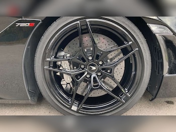 Used McLaren 720S 2019 for sale - 76648877: Photo