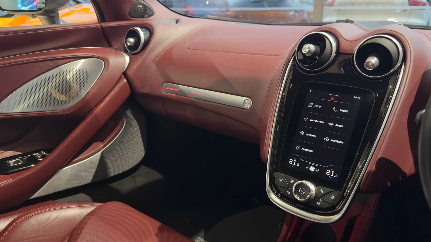 Used McLaren GT 2020 for sale - 77552936: Photo 16