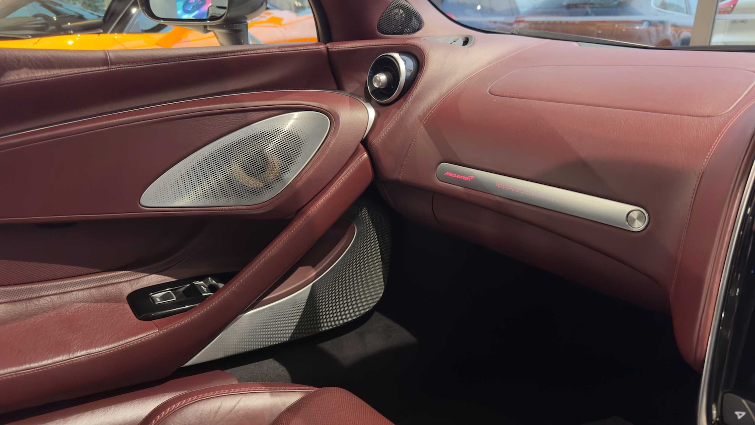 Used McLaren GT 2020 for sale - 77552936: Photo 25